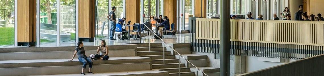 Hochschulcampus von innen